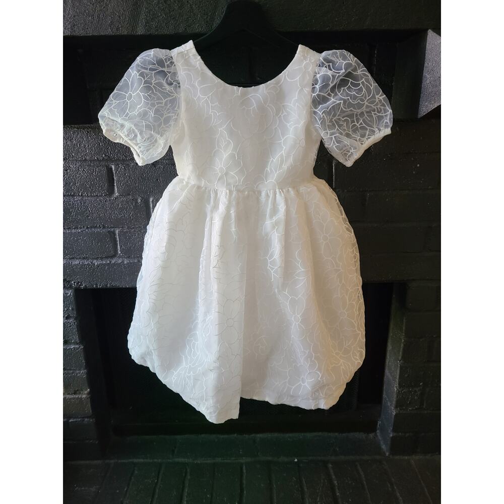 Janie and Jack special occasions white formal embroidered dress size 6